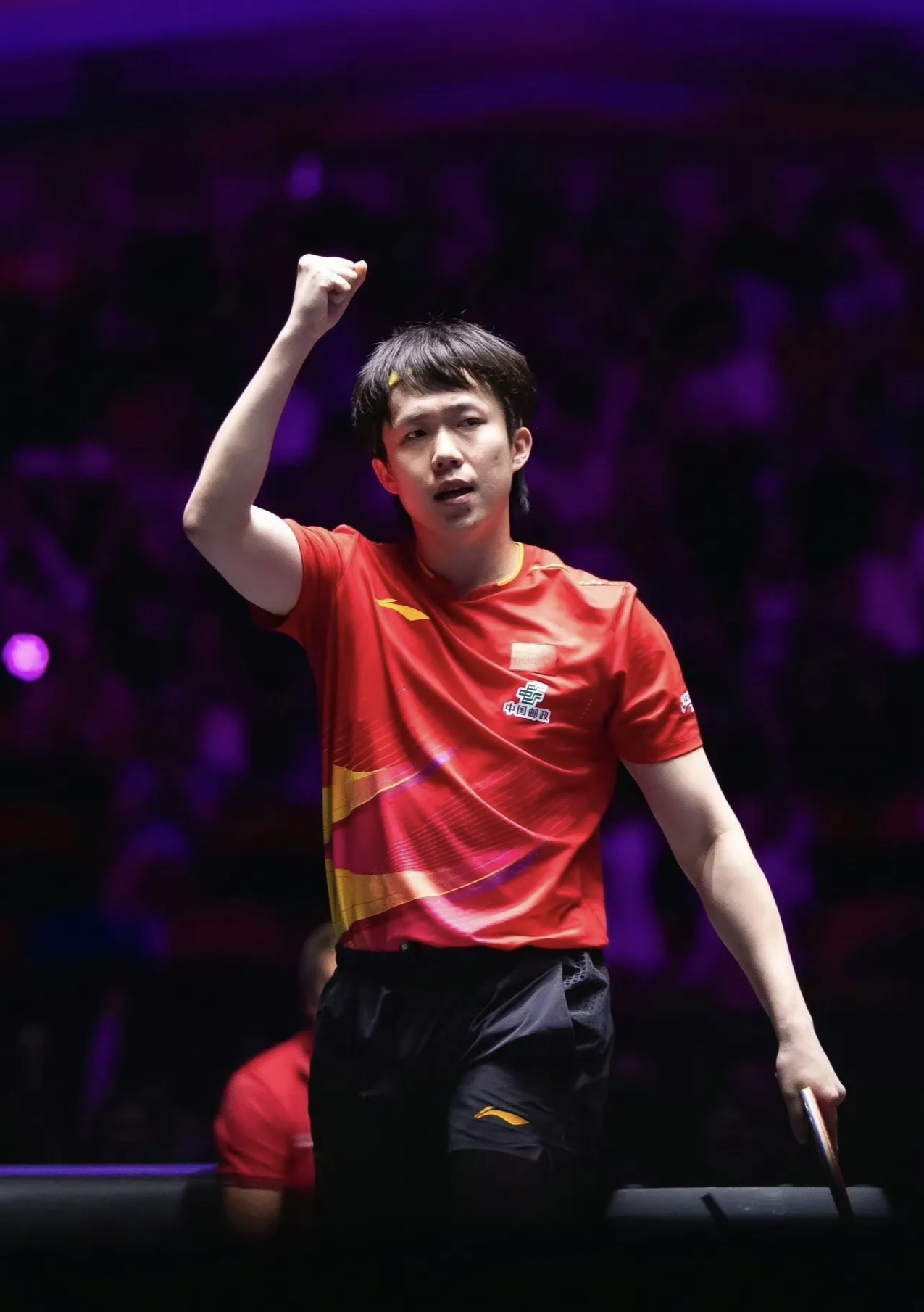 海星体育官网-乒超联赛半决赛爆出冷门！俄克拉荷马城雷霆爆冷多特蒙德，争冠形势突变的简单介绍